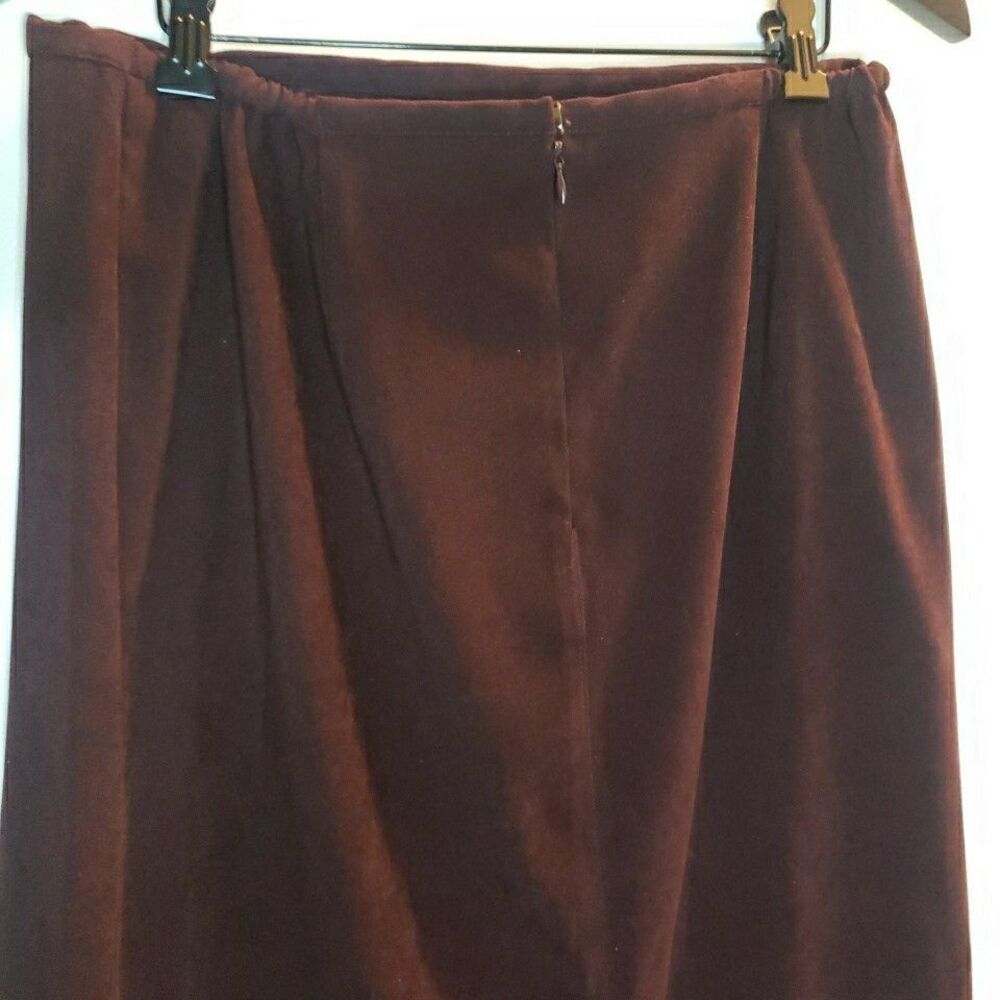 Norton Studio Skirt Size 12 Maxi Long Stretch Burgundy Microfiber - Picture 4 of 10